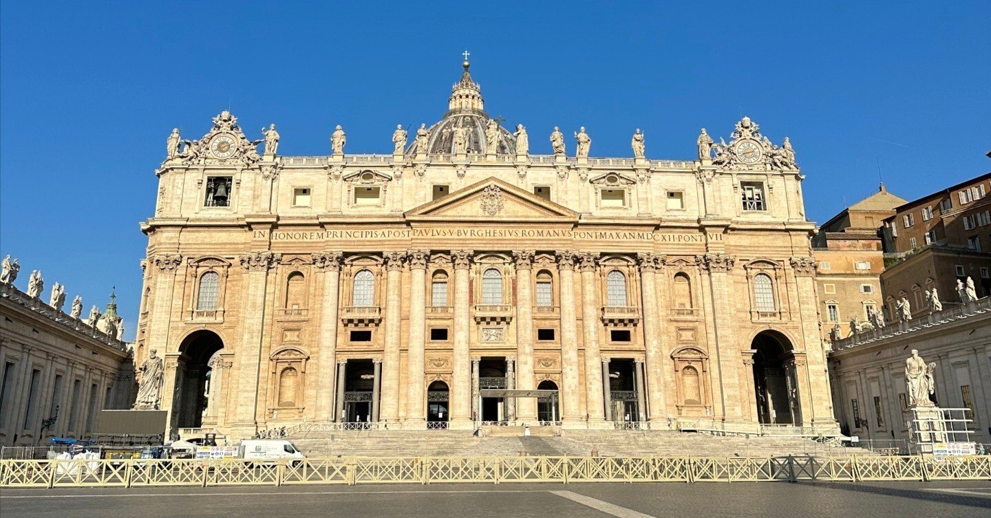サン・ピエトロ大聖堂で西洋世界におけるキリスト教の偉大さを感じる。そしてローマの街の観光